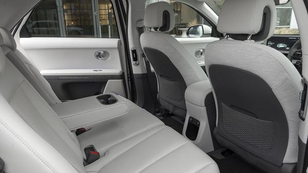 2024 Hyundai Ioniq 5 rear seats
