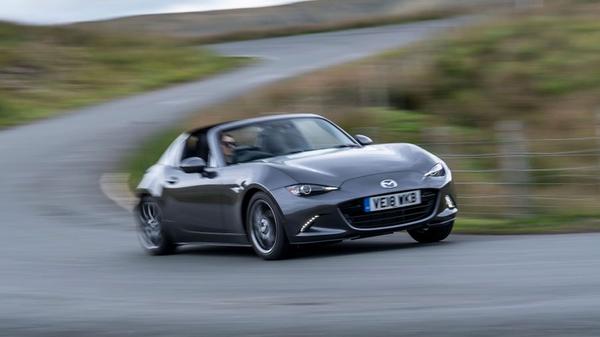 Mazda MX-5 RF 