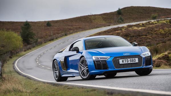 2015 Audi R8 V10 Plus coupe