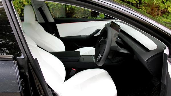 2023 Tesla Upgraded Model 3 interior