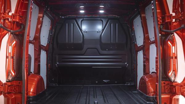 Ford Transit Custom Load Space