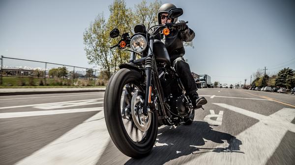 2013 Harley-Davidson 883 Sportster review