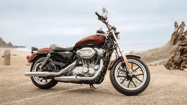 2013 Harley-Davidson 883 Sportster review