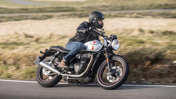 Triumph Street Twin