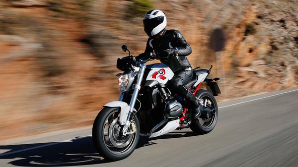 BMW R1200R