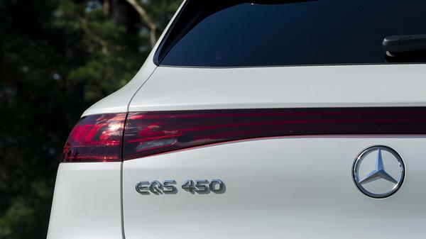 2023 Mercedes-Benz EQS SUV badge