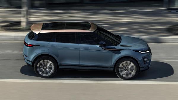 2024 Range Rover Evoque driving side