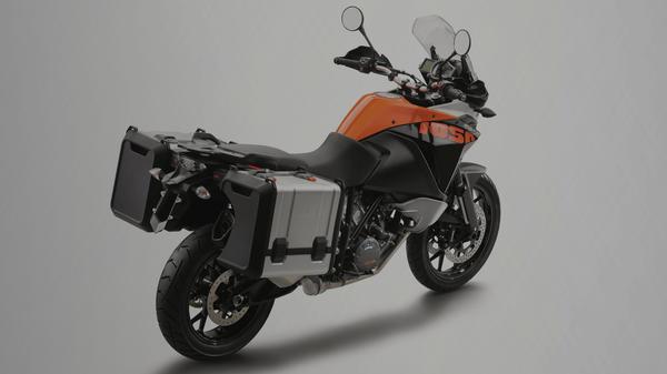 KTM 1050 Adventure (2014 - ) expert review