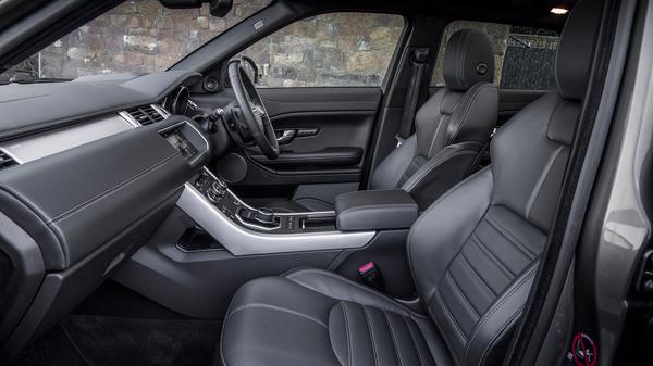 Range Rover Evoque interior