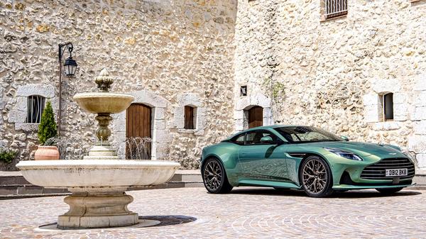 2023 Aston Martin DB12 static front quarter