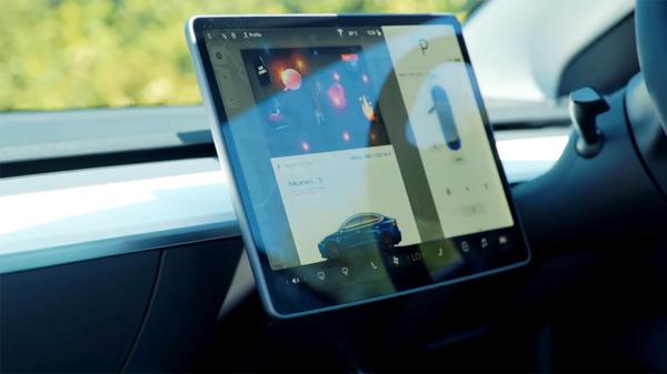 Close-up image of Tesla Model 3 touch-screen