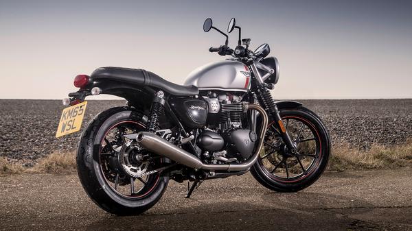 Triumph Street Twin