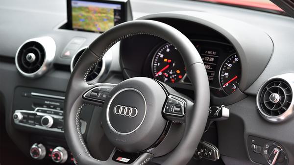2015 Audi A1 S line interior