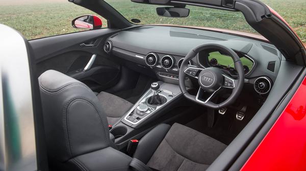 2015 Audi TT Roadster interior