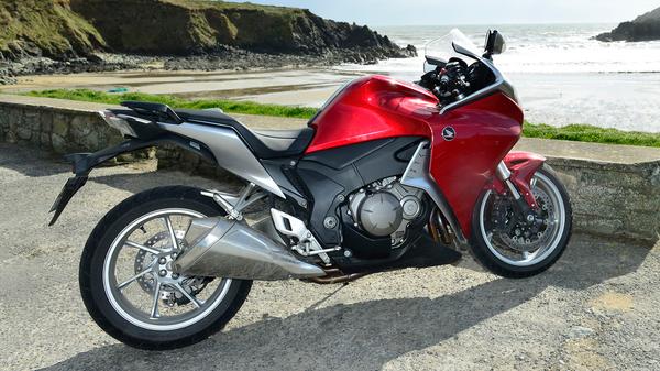 Honda VFR1200F (2014 - )