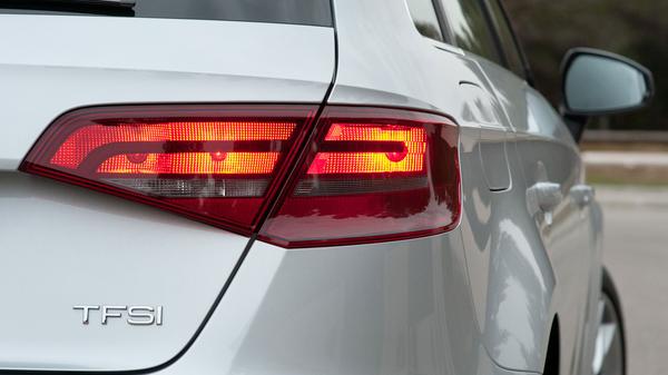 2013 Audi A3 Sportback light