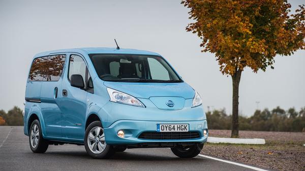 2015 Nissan e-NV200 MPV exterior