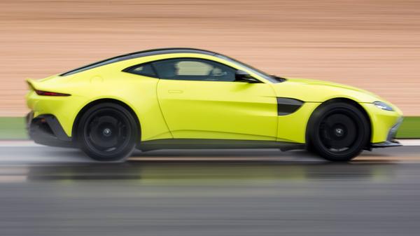 2018 Aston Martin Vantage