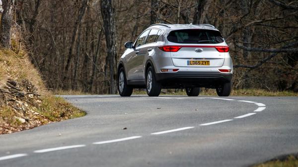 2016 Kia Sportage handling