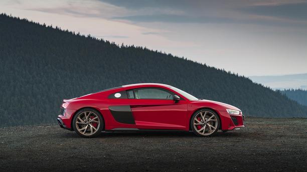 Audi R8 Review & Prices 2024