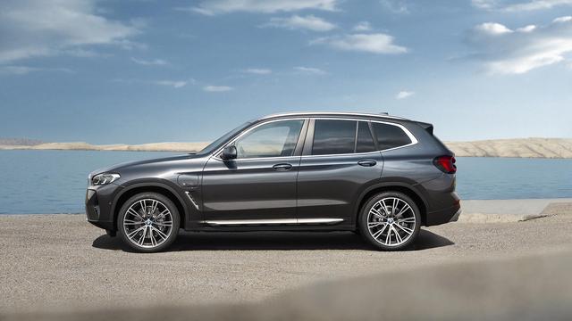 2021 BMW X3 Review - Autotrader