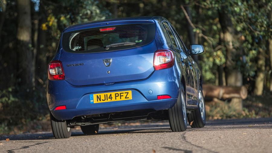 Dacia Sandero handling