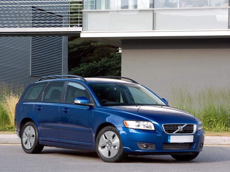 Volvo V50 Estate (2004 2012) review Auto Trader UK