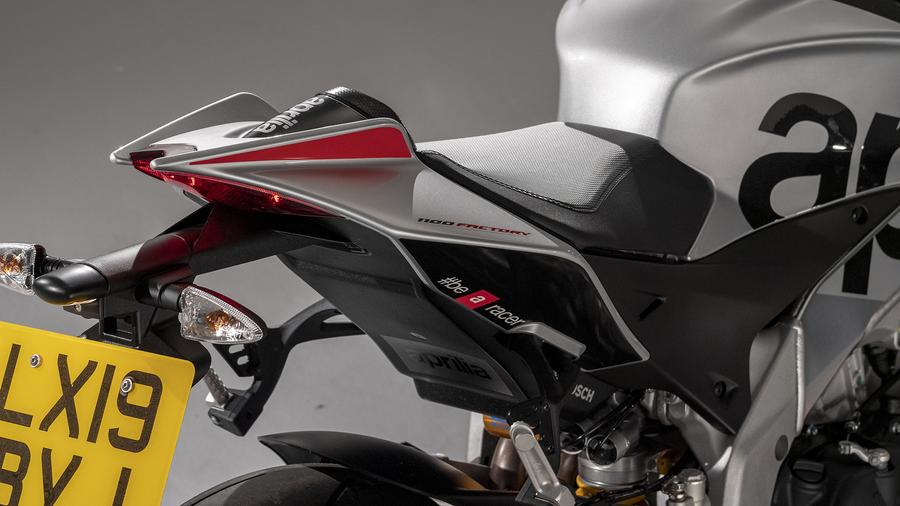 Aprilia Tuono 1100 V4 Naked (2019 - ) review