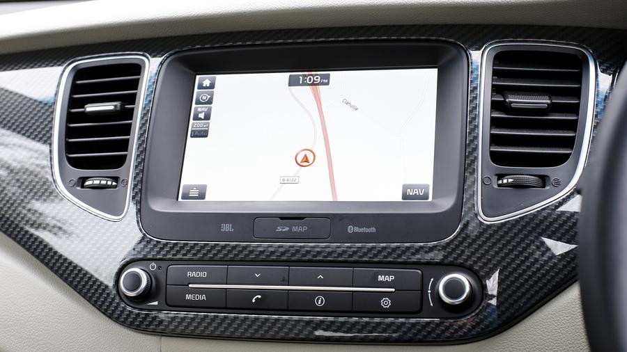 2016 Kia Carens equipment