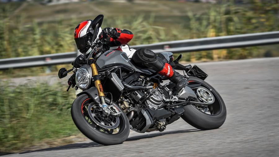 Ducati Monster 1200