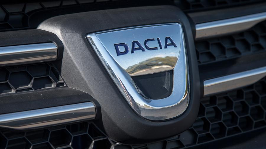 Dacia Sandero grille