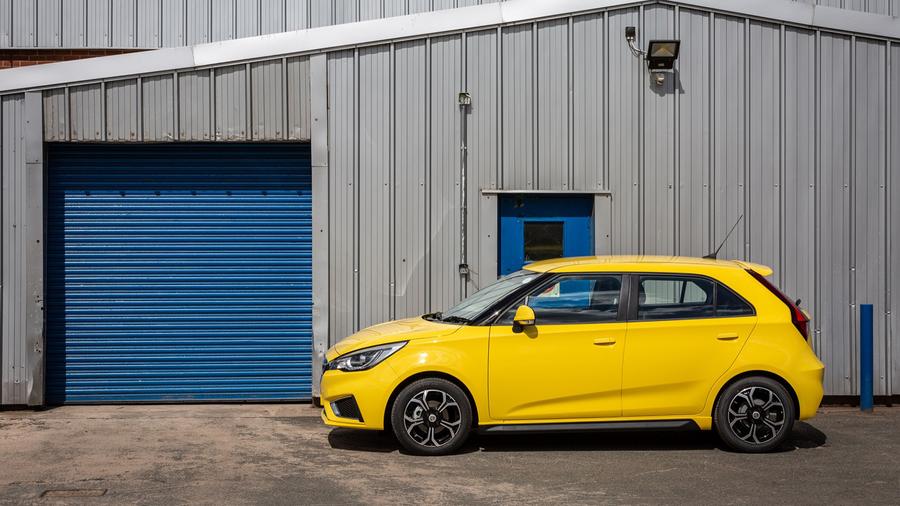 2018 MG 3