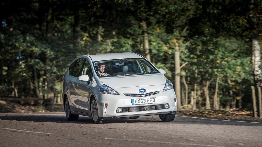 Toyota Prius+ handling