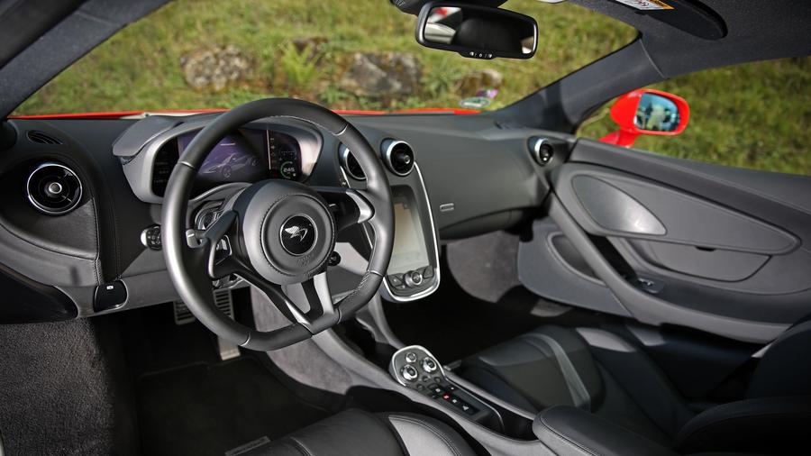 McLaren 540C