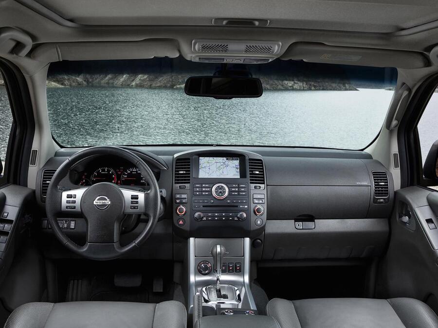 Nissan Pathfinder 4×4 (2005 – ) review | Auto Trader UK