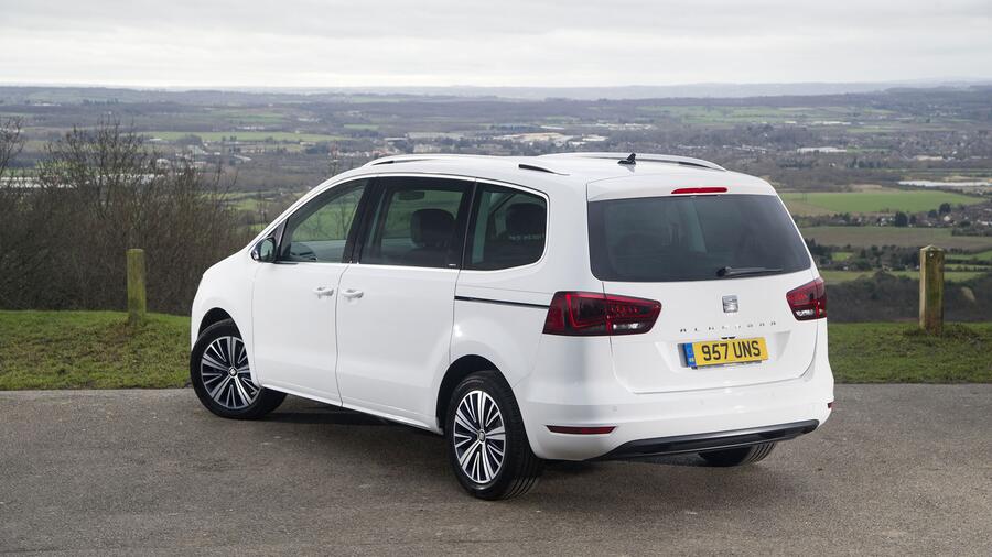 Seat Alhambra MPV (2015 ) review Auto Trader UK