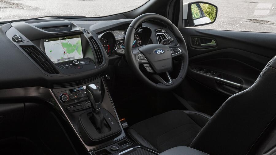 Ford kuga интерьер