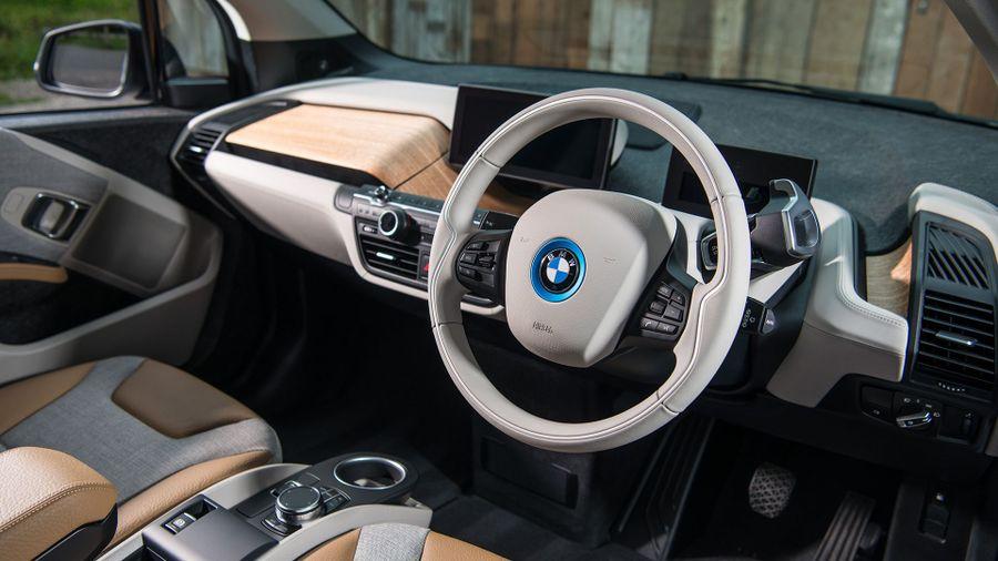 Bmw I3 Hatchback 2017 Review Auto Trader Uk