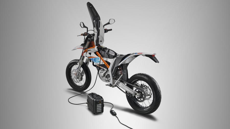 KTM Freeride E-SM (2014 - ) expert review