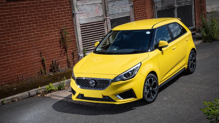 2018 MG 3