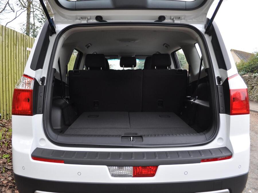 Chevrolet Orlando MPV (2010 – 2014) review | Auto Trader UK