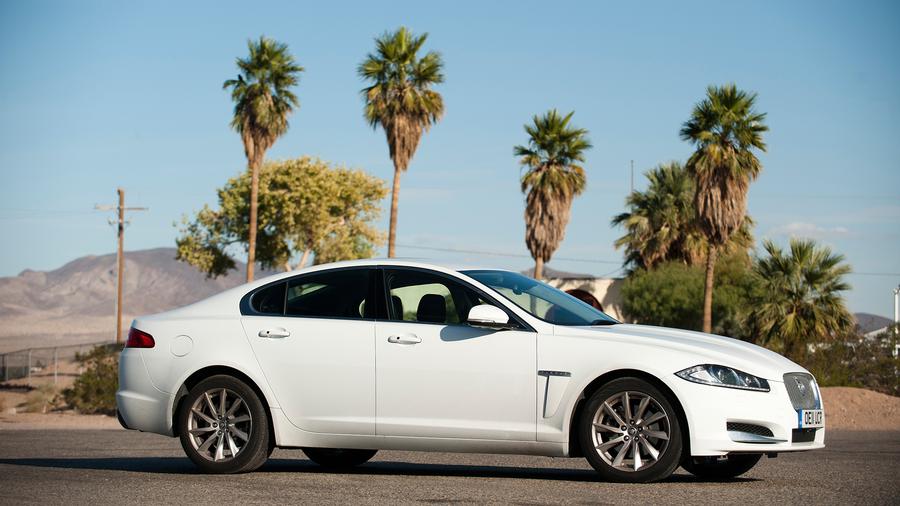 Jaguar XF