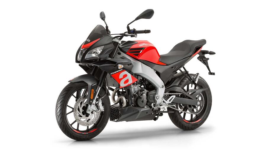 Aprilia Tuono 125 Roadster (2017 ) review Auto Trader UK