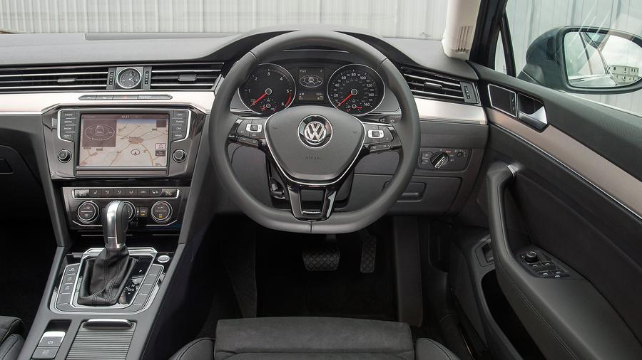 Volkswagen Passat Estate 2014 Review Auto Trader Uk