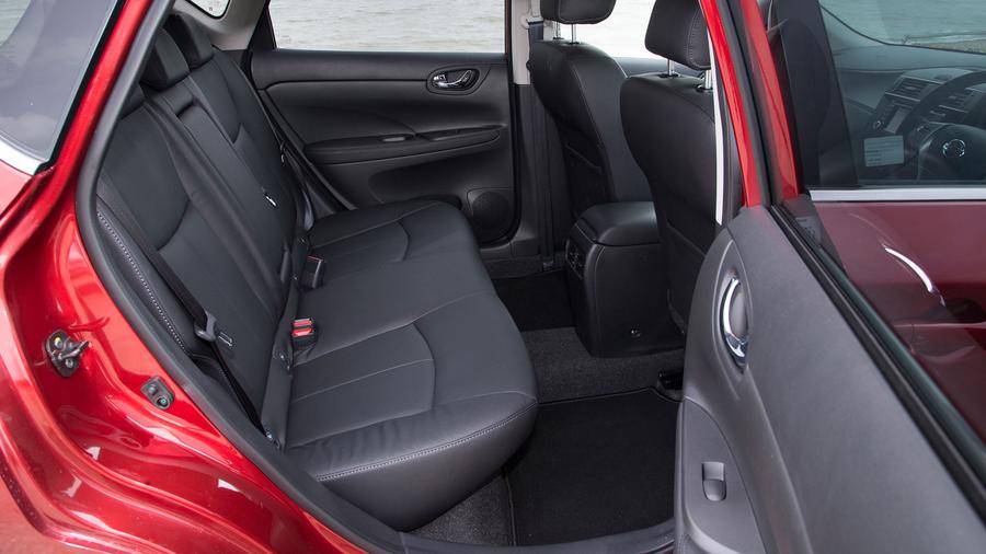 Nissan Pulsar practicality