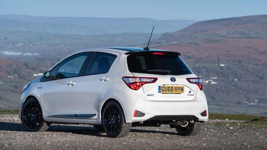 Toyota Yaris Hatchback 17 Review Auto Trader Uk