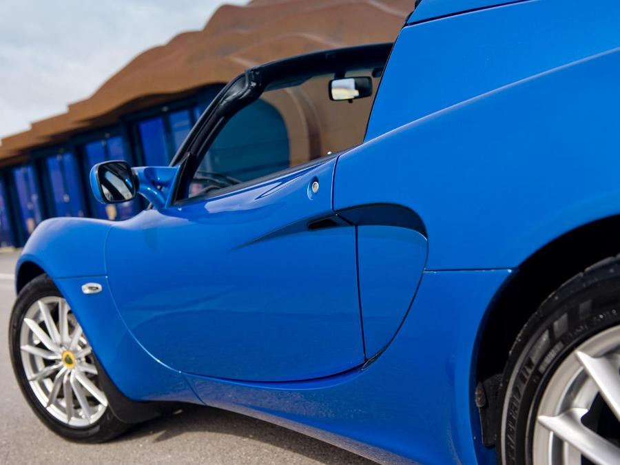 Lotus Elise convertible