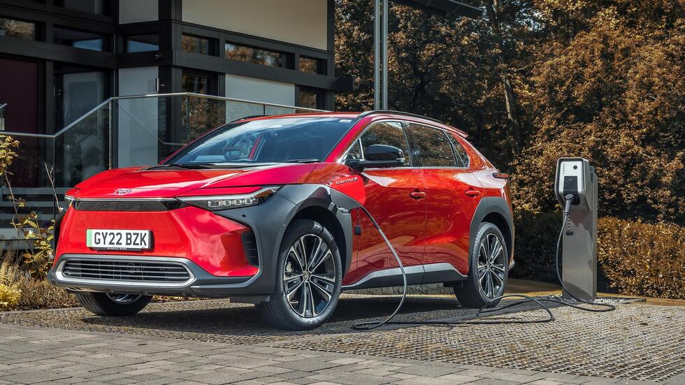 Toyota BZ4X Review & Prices 2025 | Autotrader UK