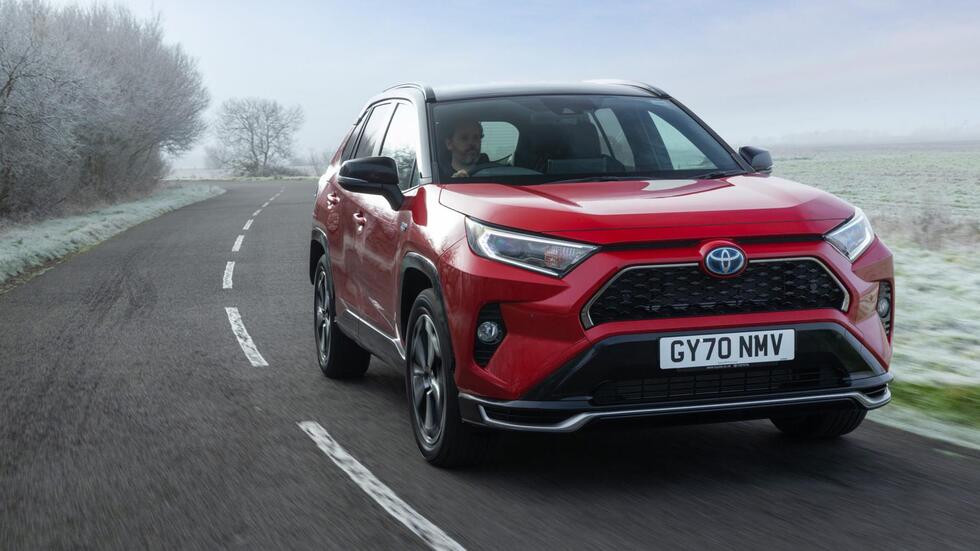 Toyota RAV4 Review & Prices 2025 | Autotrader UK